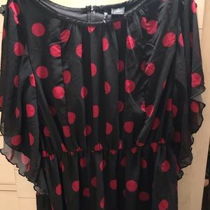 Flutter sleeve blouse